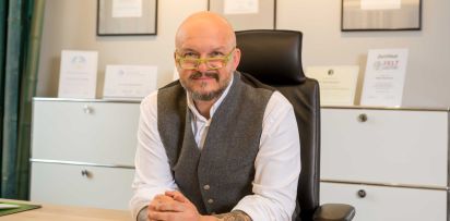 Dr. med. Peter Neumann Facharzt für Plastische und Ästhetische Chirurgie