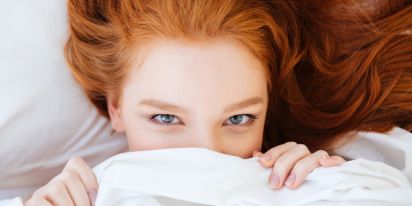 Zufriedene Patientin nach Ihrem Eingriff in der Schönheitschirurgie